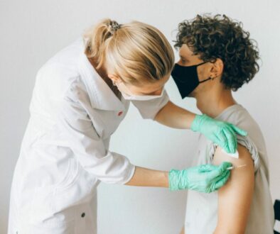 Vaccination-pexels-nataliya-vaitkevich-8830479-hero